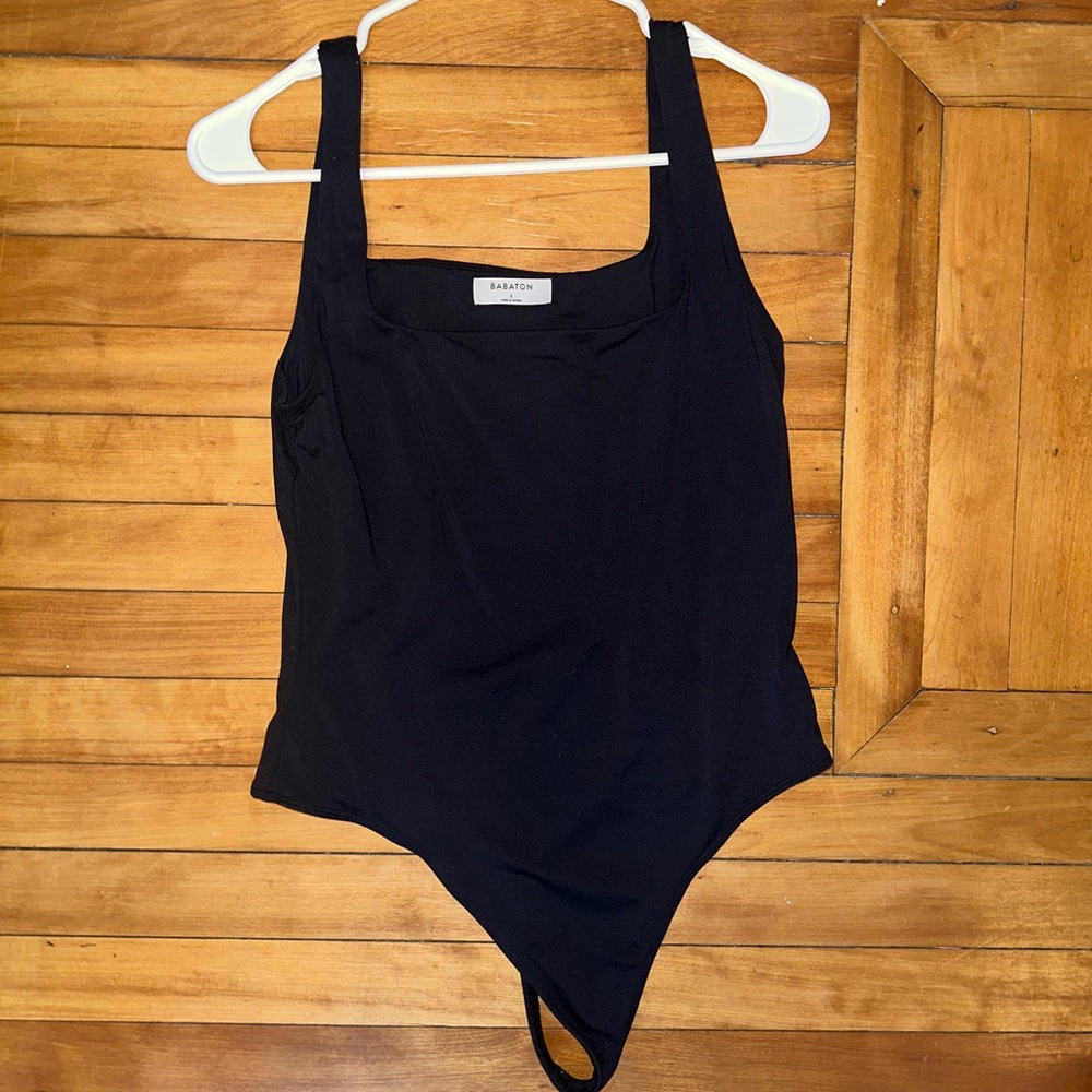Aritzia babaton square neck bodysuit large